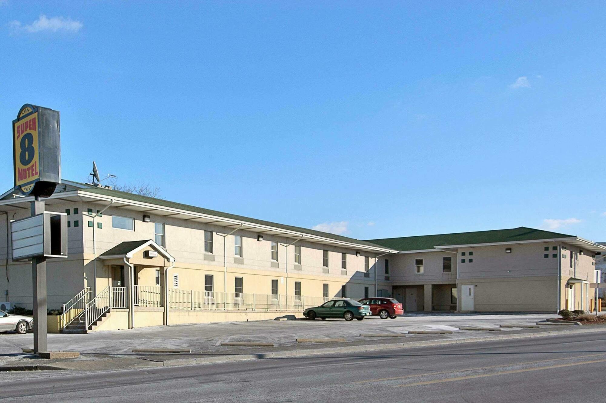 Super 8 By Wyndham Allentown Eksteriør bilde